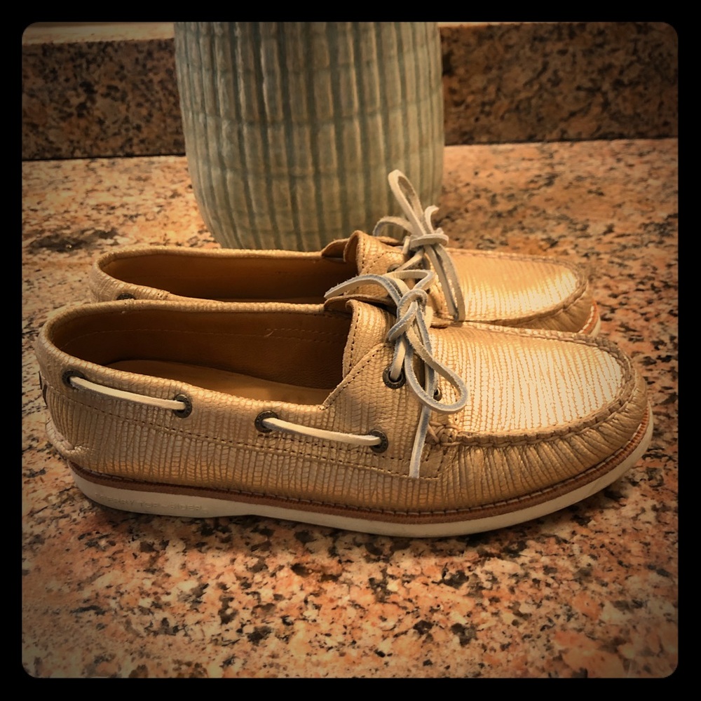 Sperry shoes